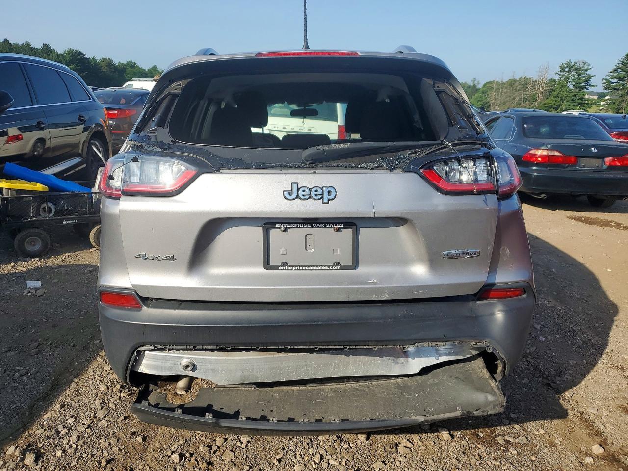 2020 Jeep Cherokee Latitude - Фото 6