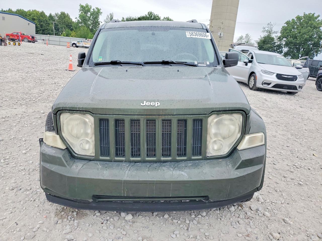 2008 Jeep Liberty Sport - Image 5