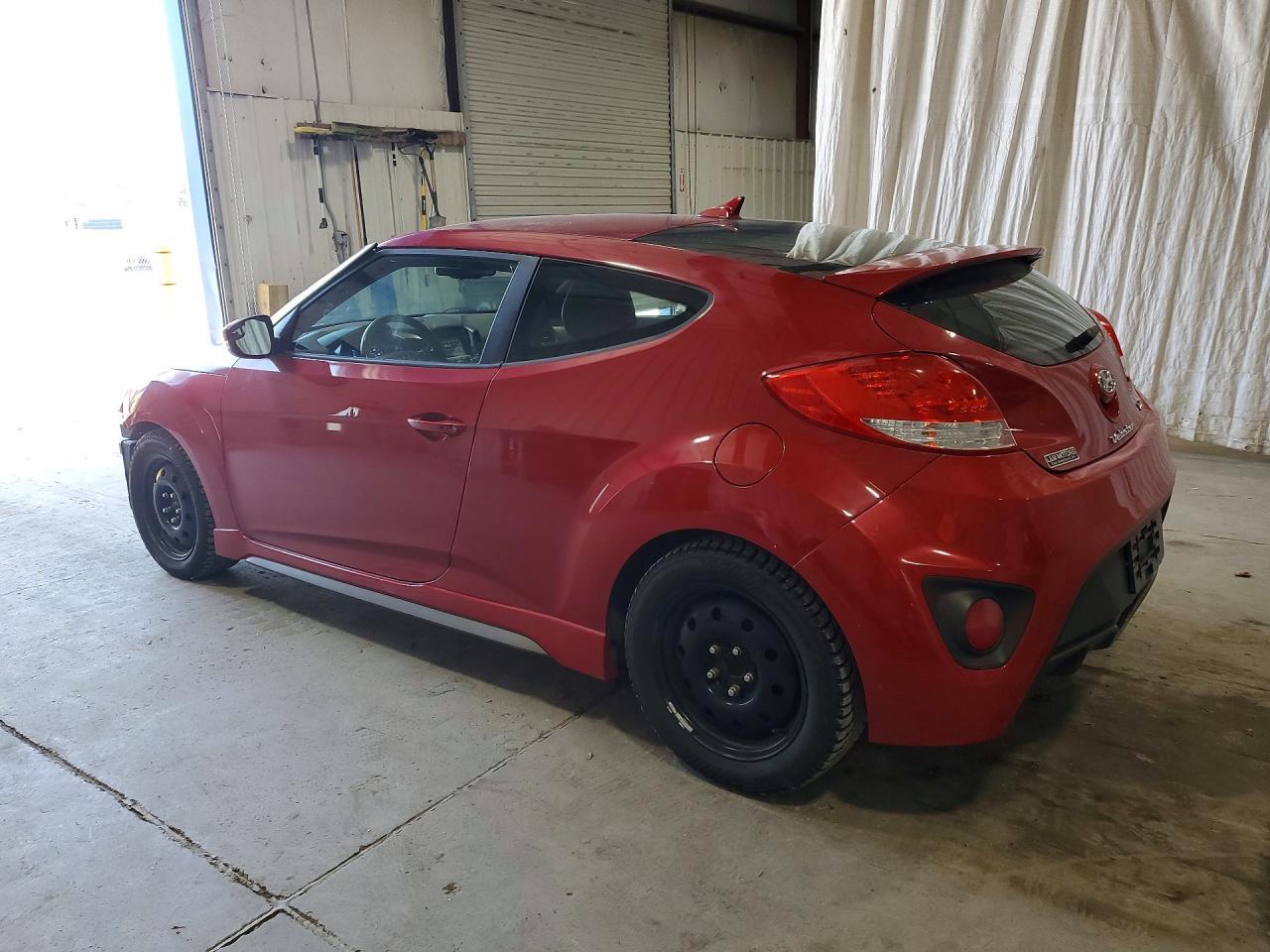 2015 Hyundai Veloster Turbo - Image 2