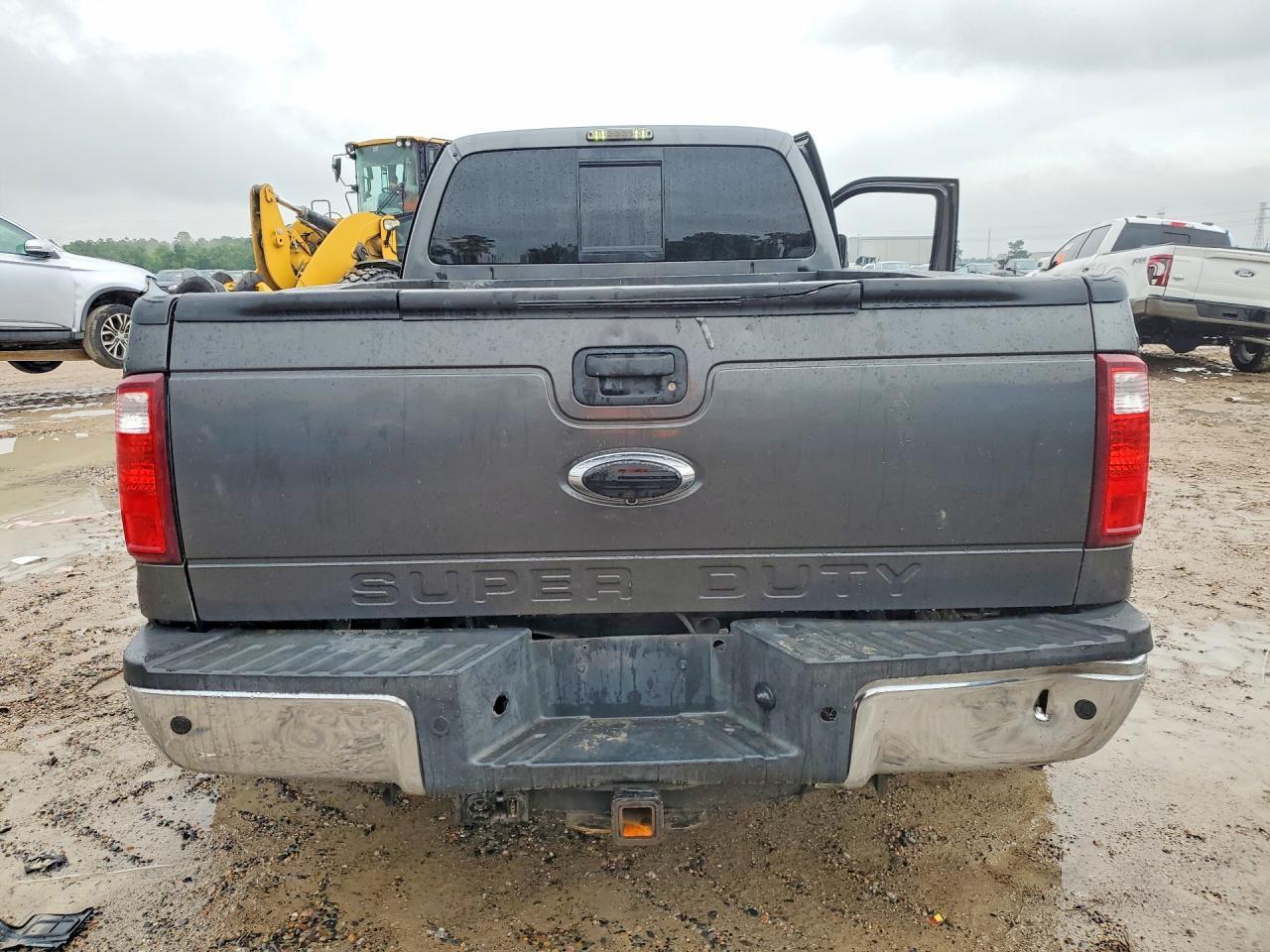2015 Ford F350 Super Duty - Фото 6