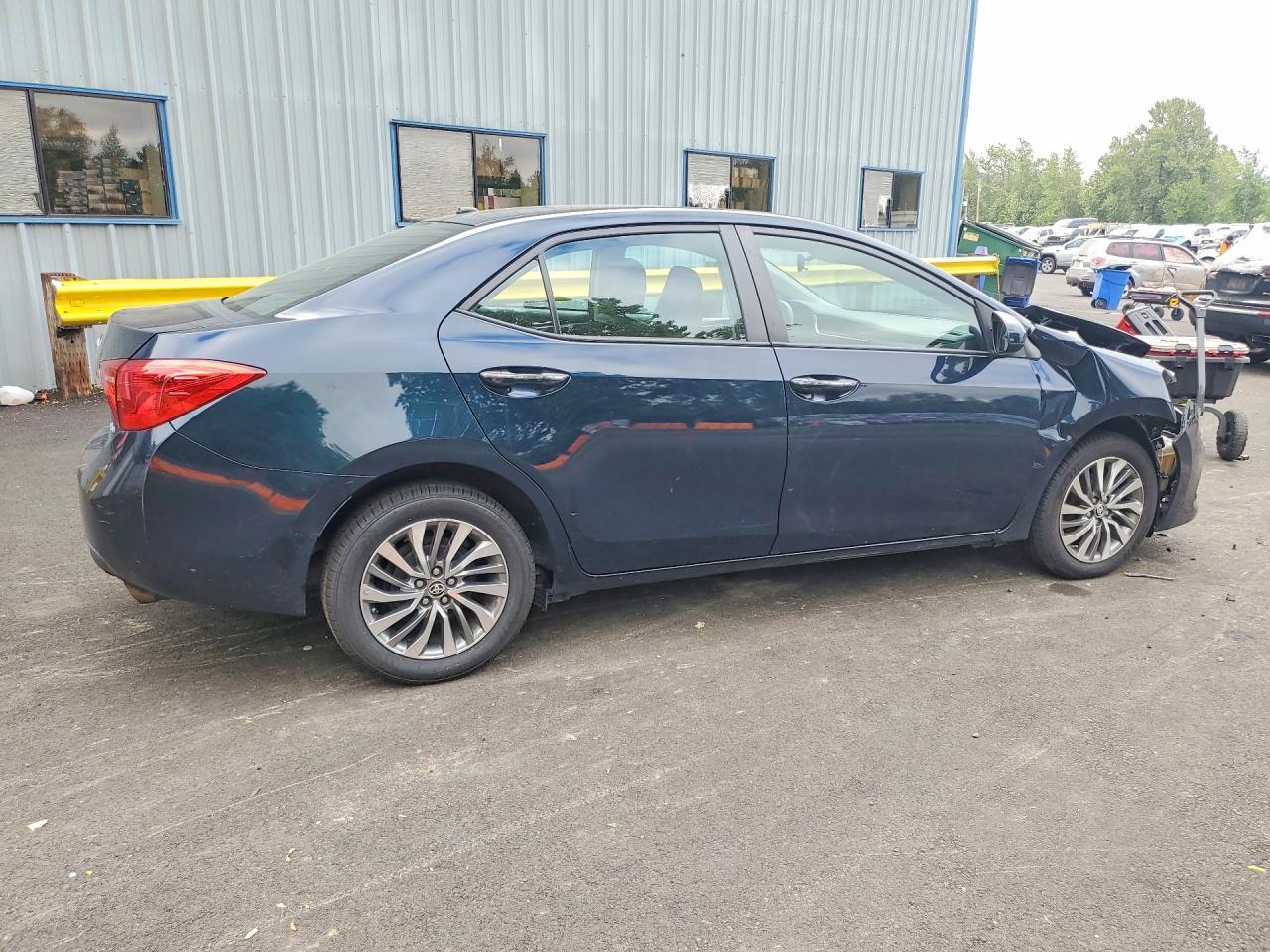 2018 Toyota Corolla Xle - Image 3