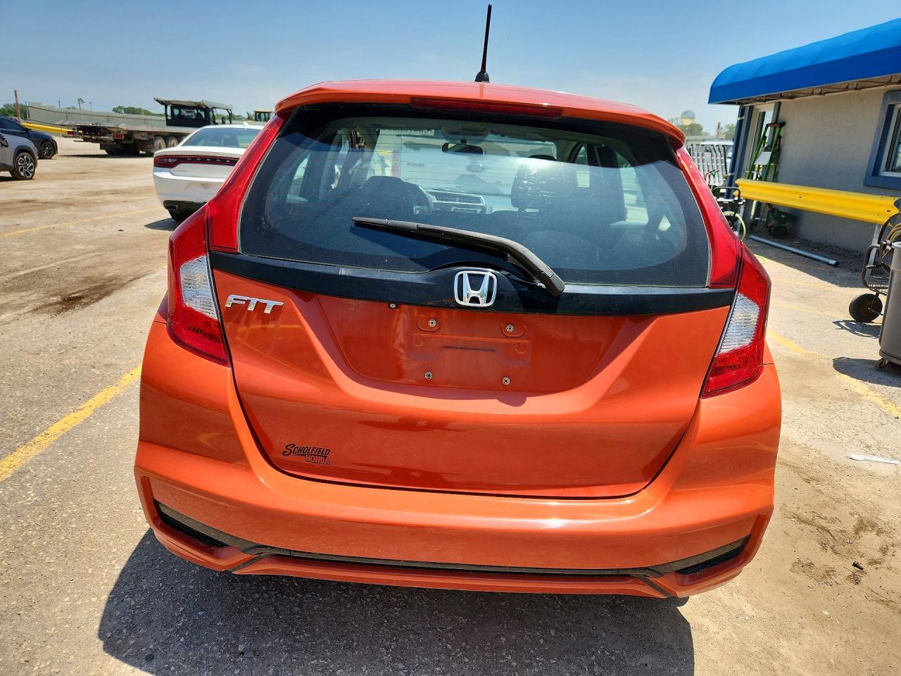 2018 Honda Fit Lx - Image 6