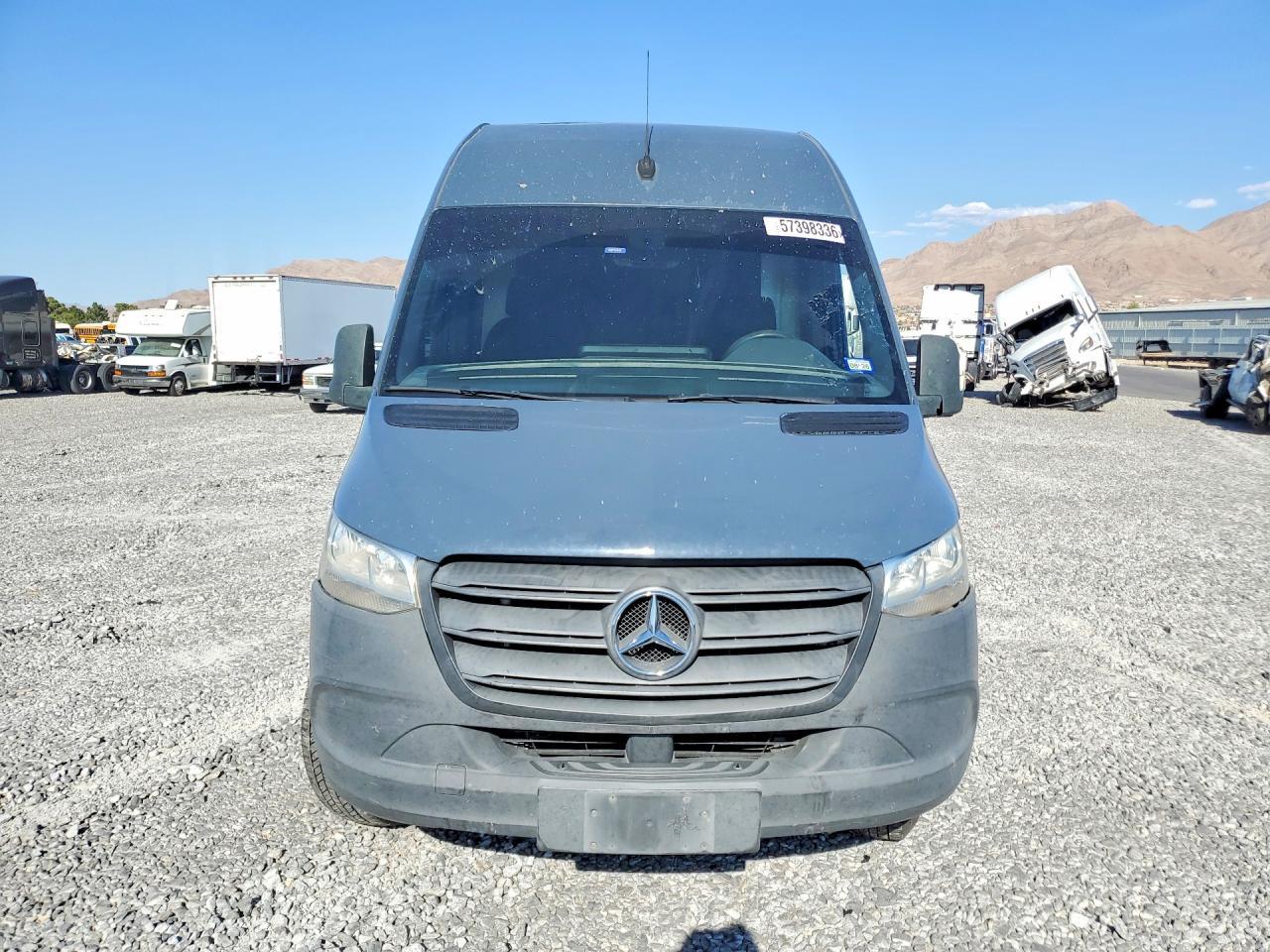 2019 Mercedes-Benz Sprinter 2500 - Фото 5