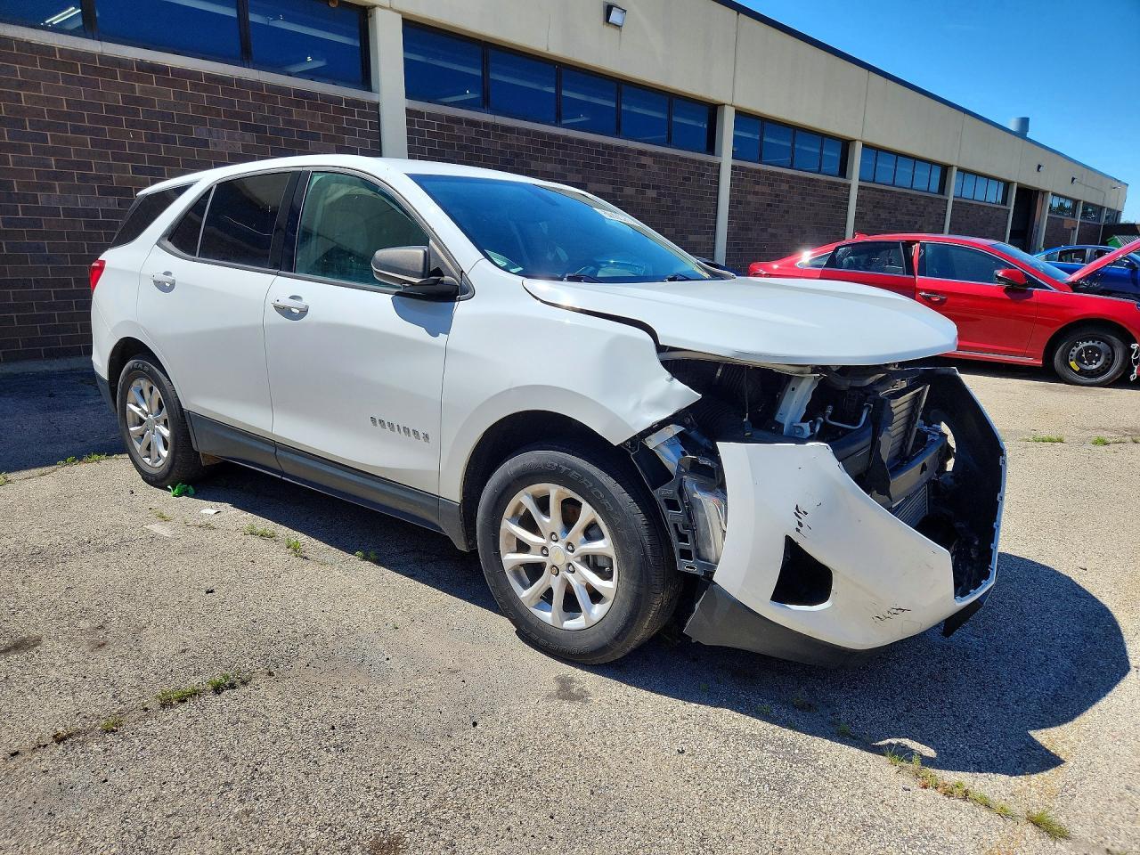 2019 Chevrolet Equinox Ls - Фото 4