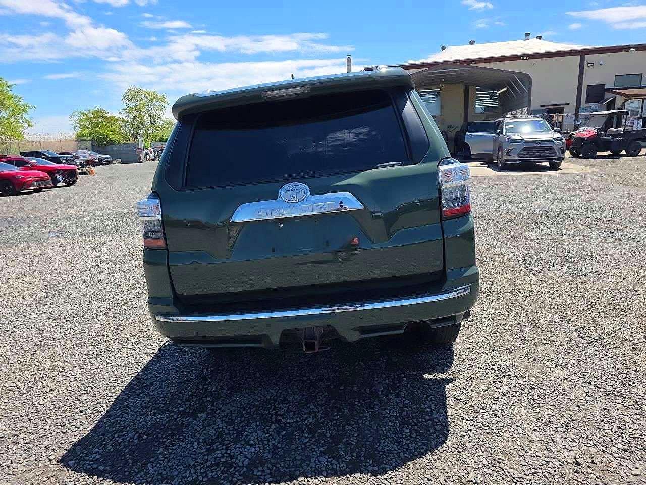 2022 Toyota 4Runner Limited - Фото 6