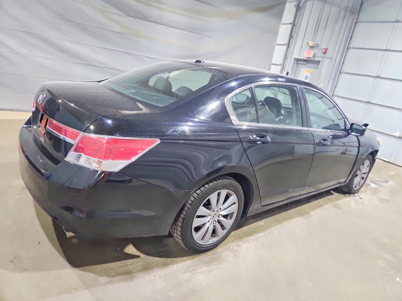 2011 Honda Accord Exl - Фото 3
