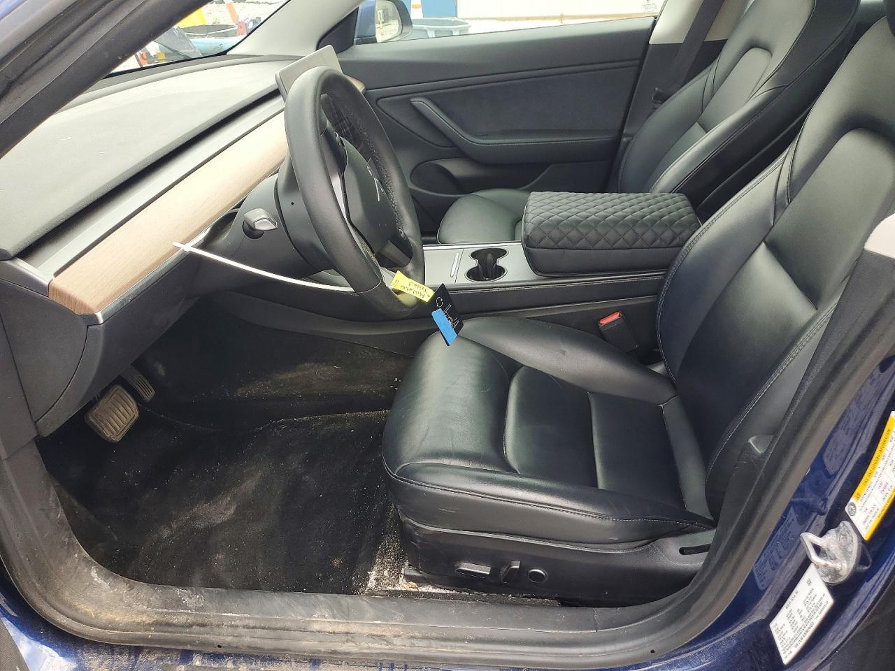 2021 Tesla Model 3 - Image 7