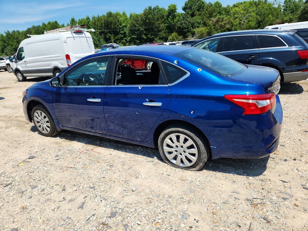 2017 Nissan Sentra S - Фото 2