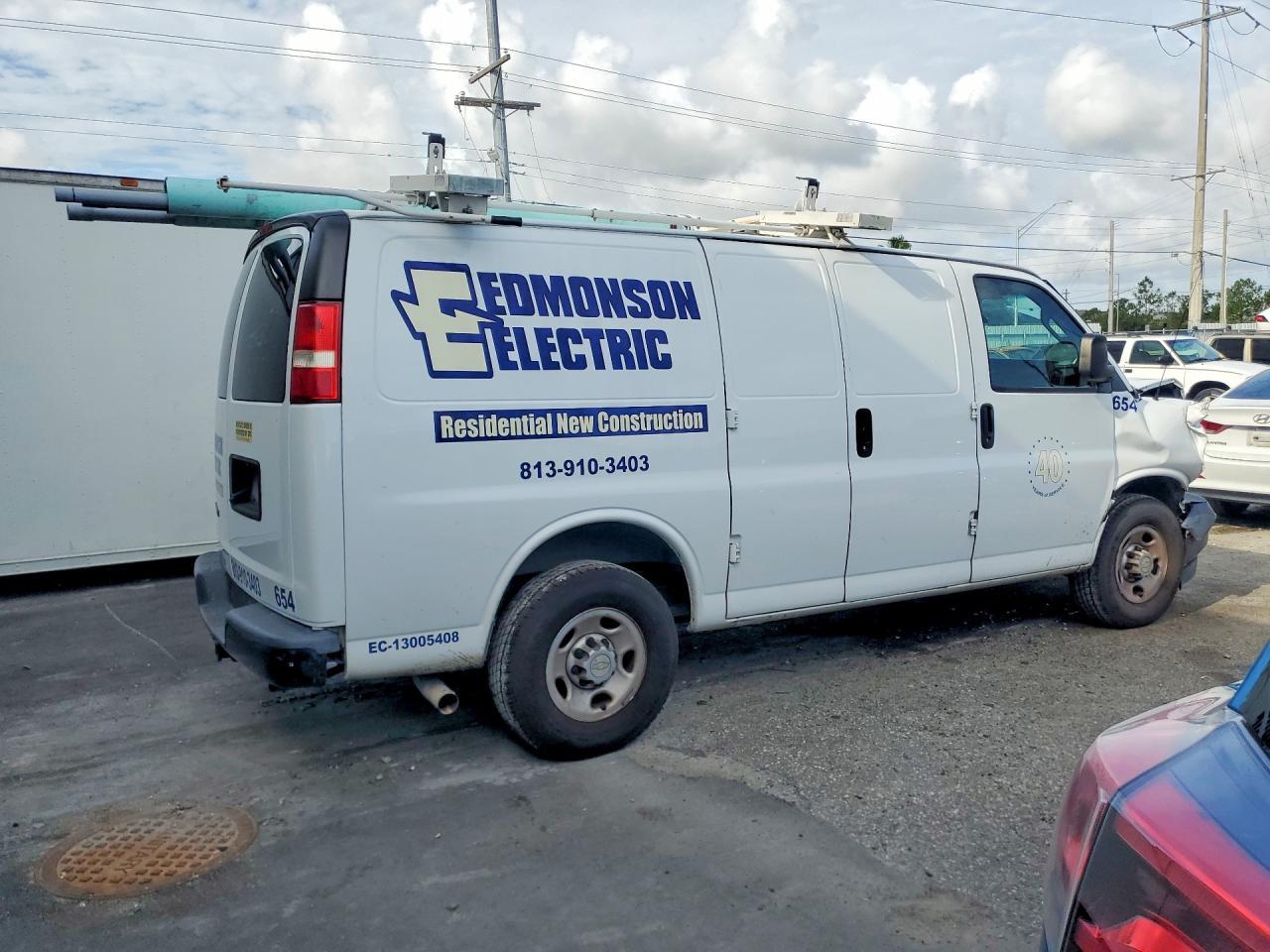2018 Chevrolet Express G2500 - Image 3