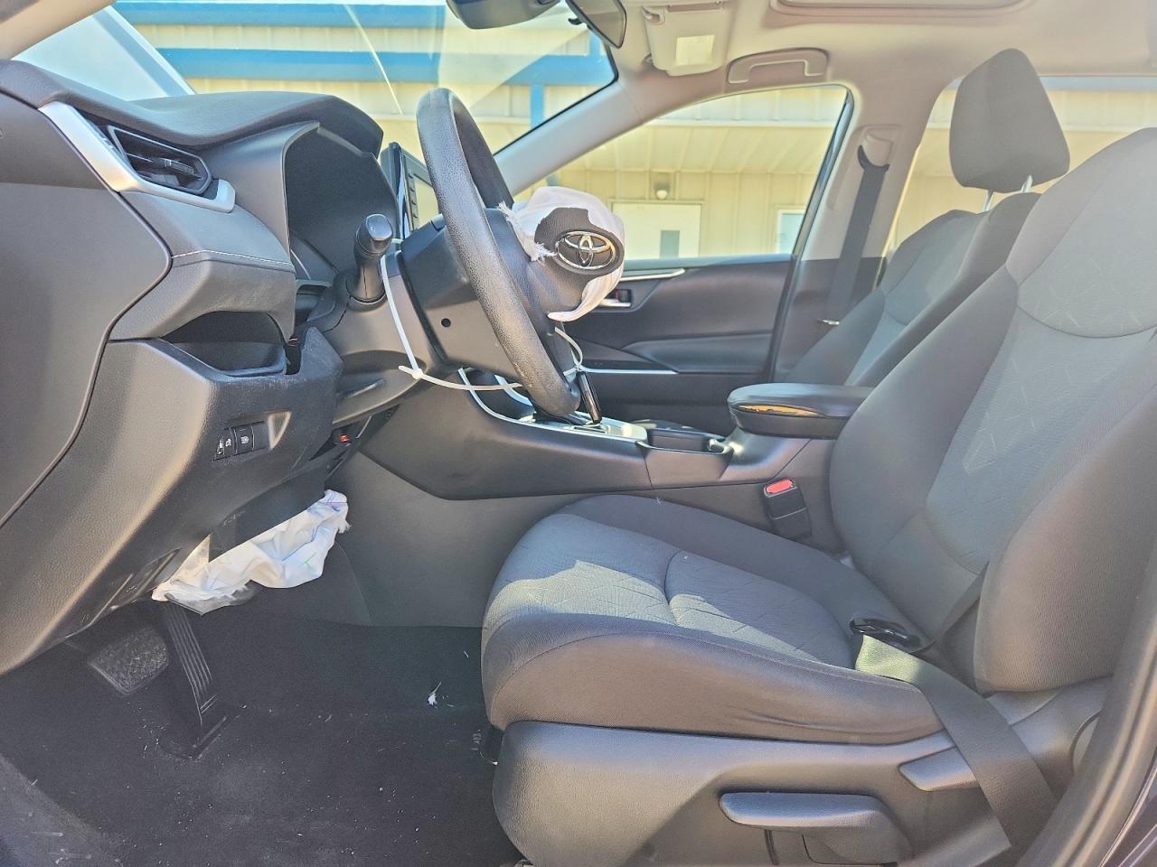 2019 Toyota Rav4 Xle - Image 7