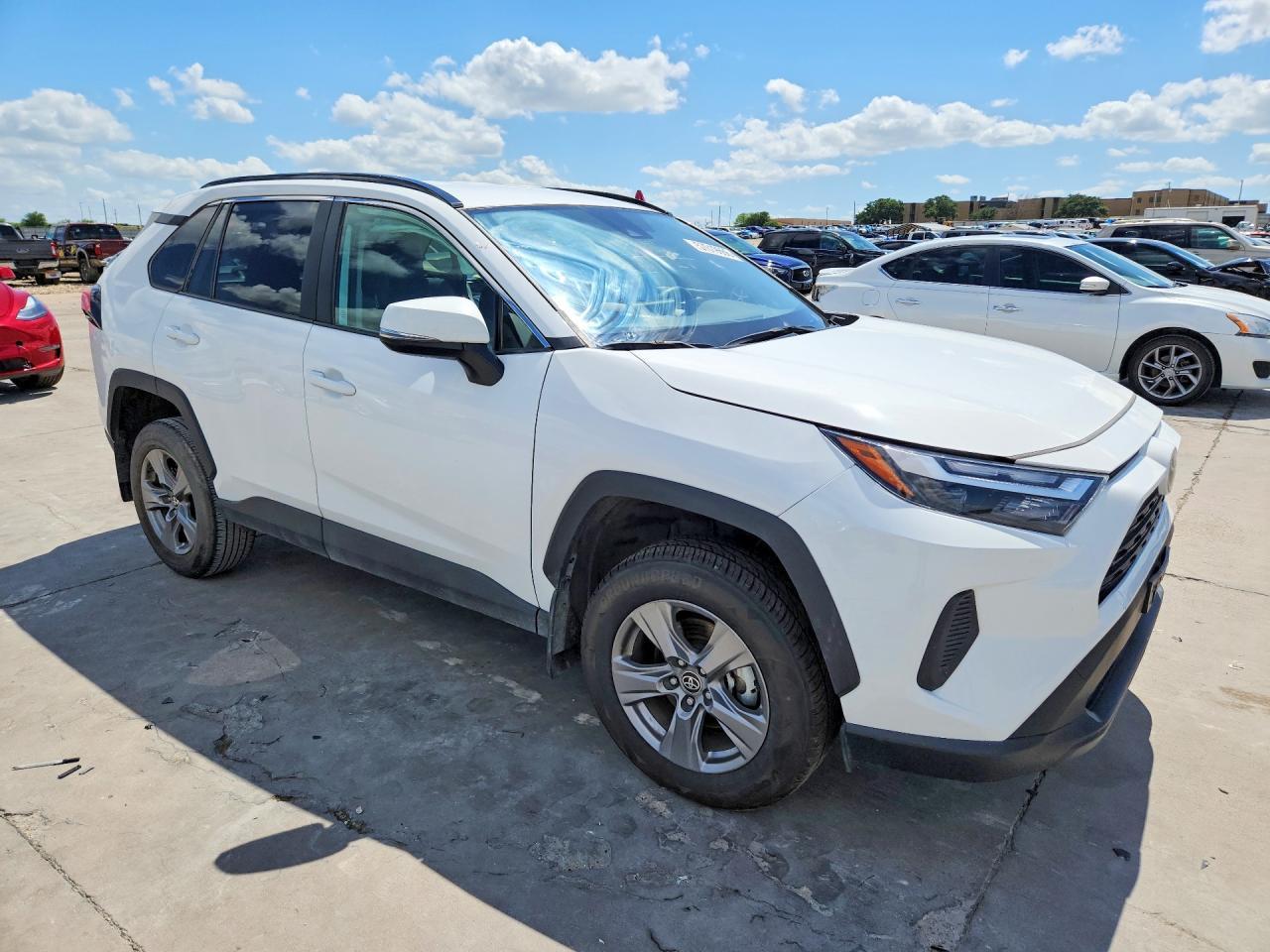 2024 Toyota Rav4 Xle - Фото 4
