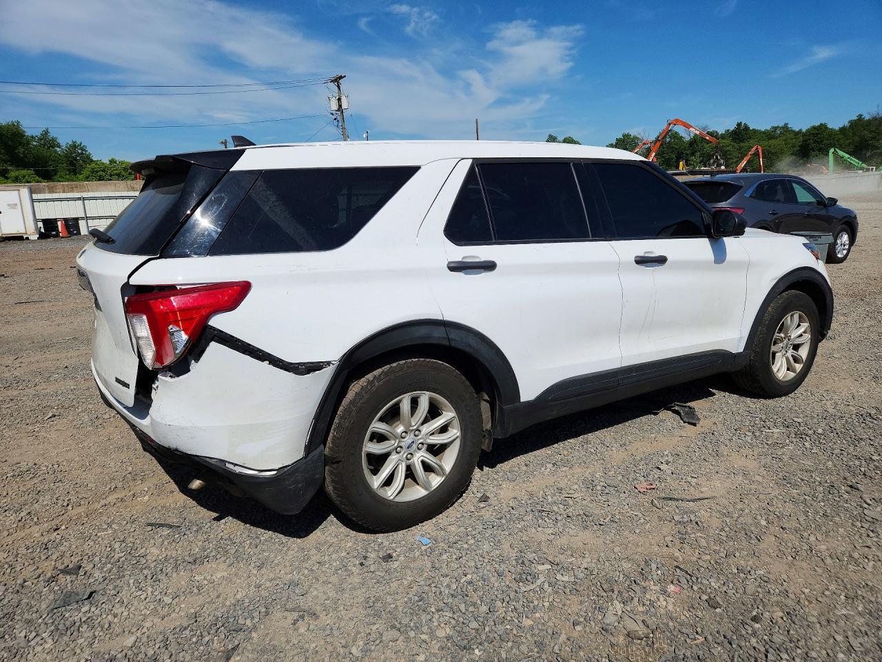 2021 Ford Explorer - Image 3
