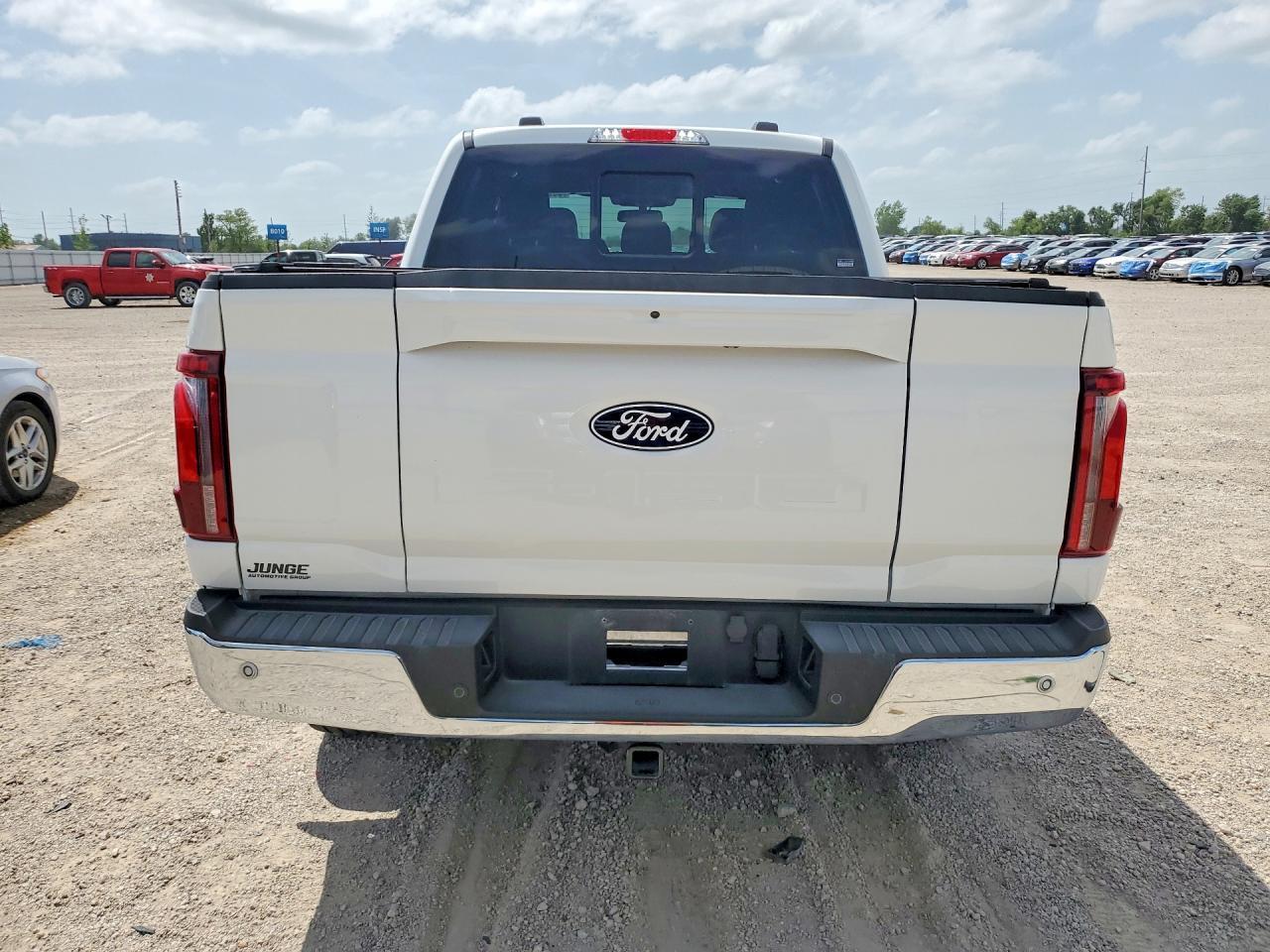 2025 Ford F150 Lariat - Image 6