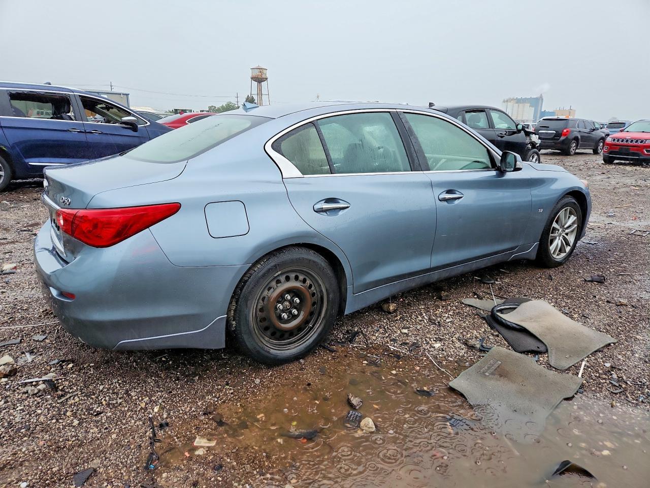 2015 Infiniti Q50 Premium - Фото 3