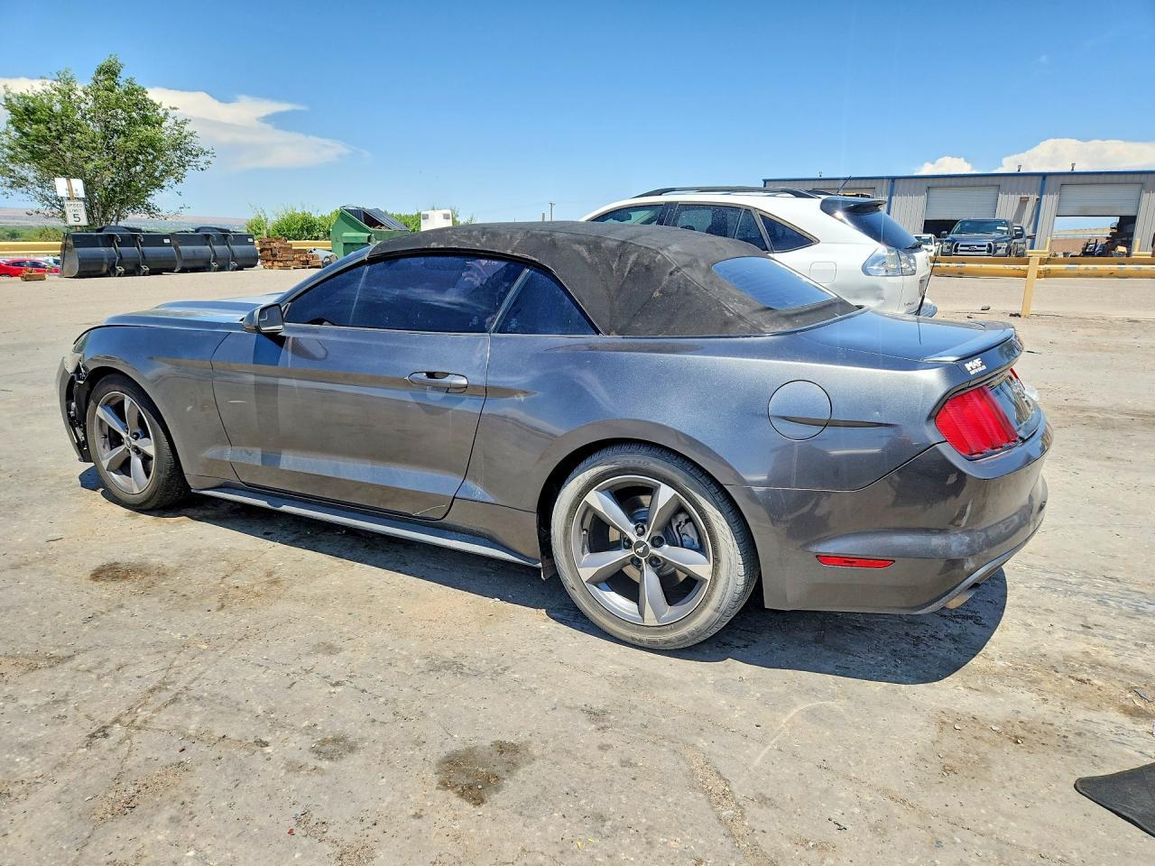 2015 Ford Mustang - Фото 2