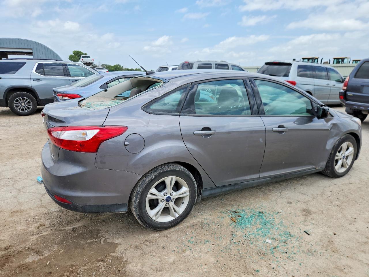 2014 Ford Focus Se - Image 3