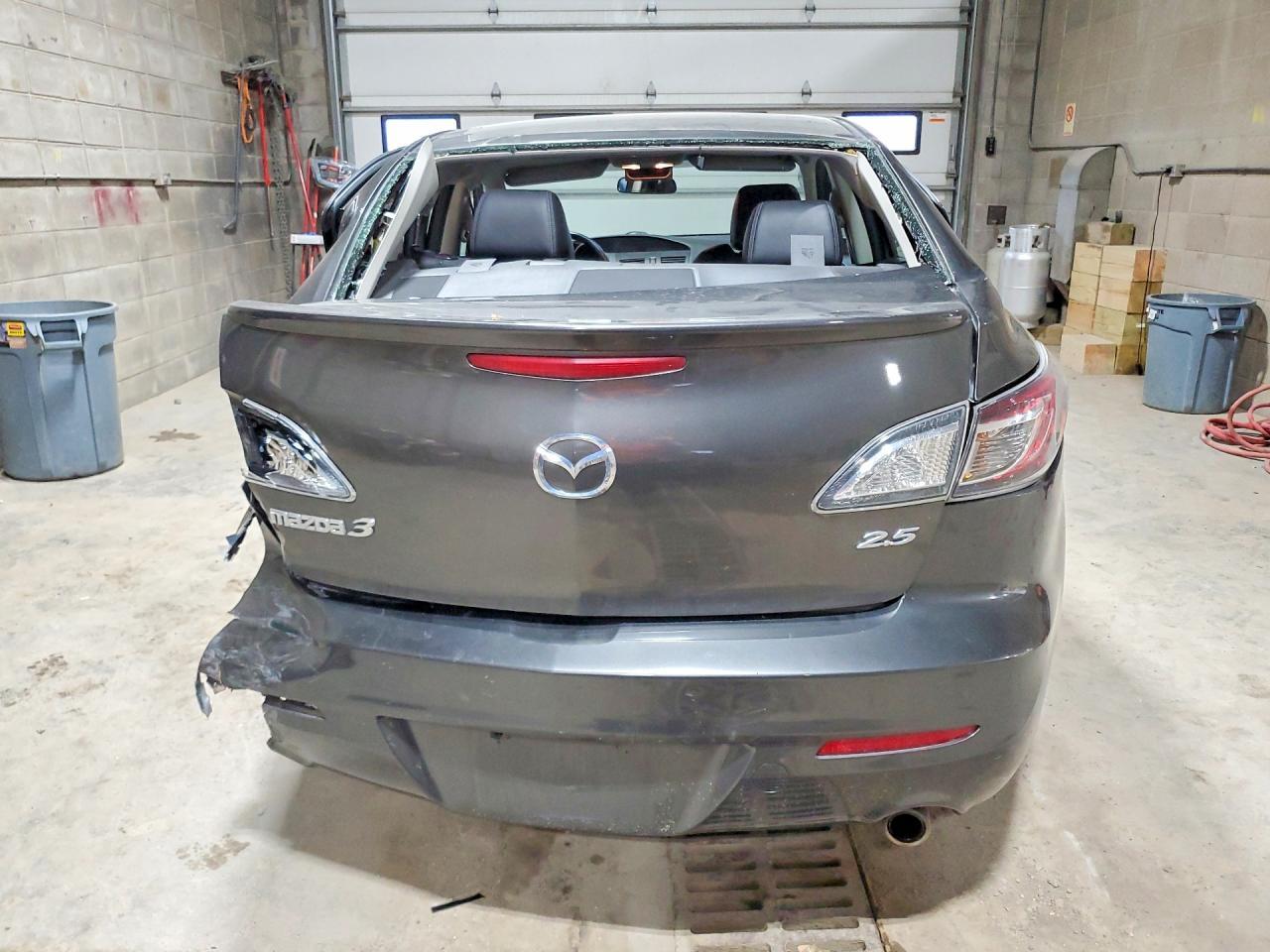 2011 Mazda 3 S - Image 6