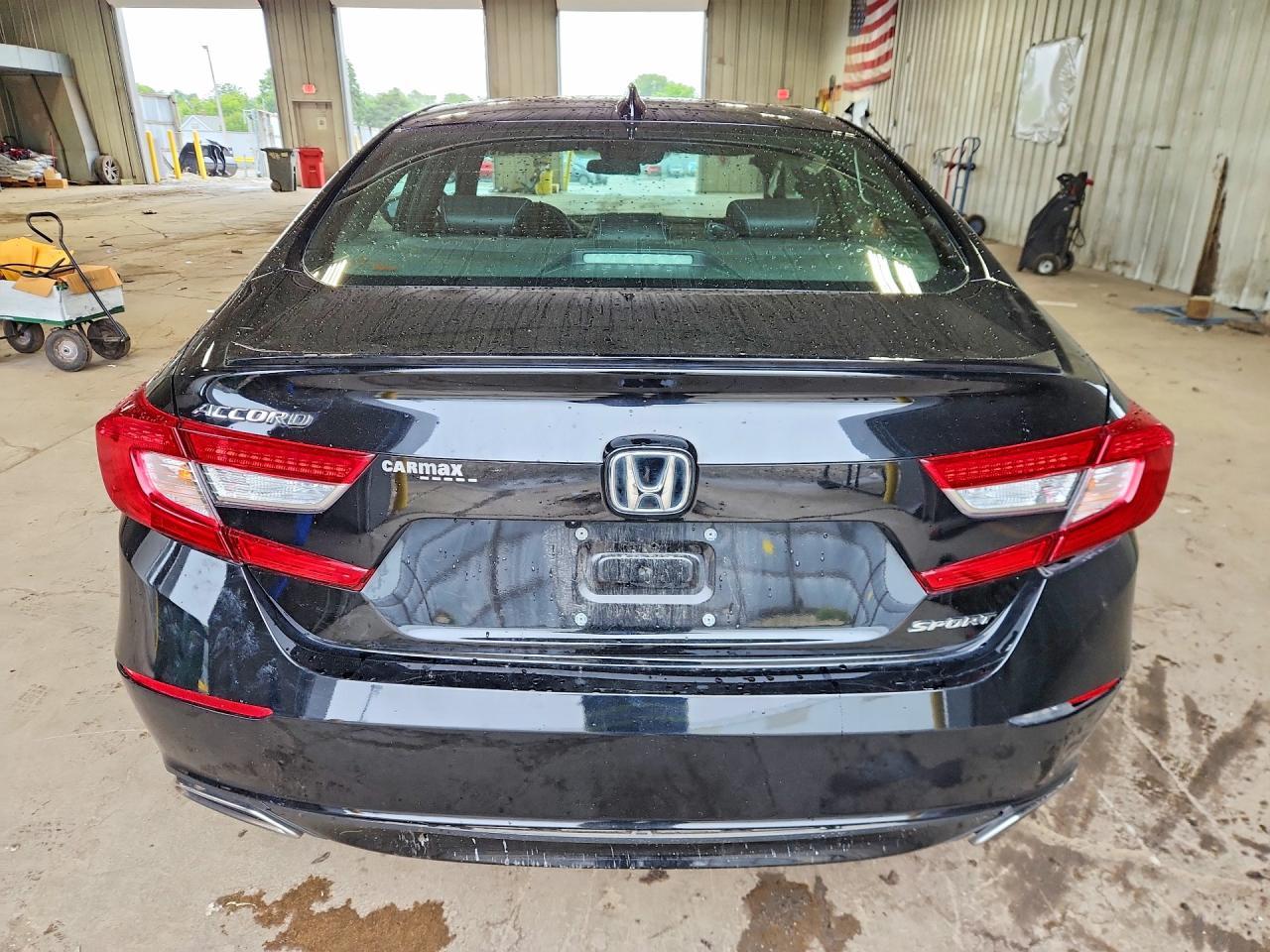 2022 Honda Accord Sport - Image 6
