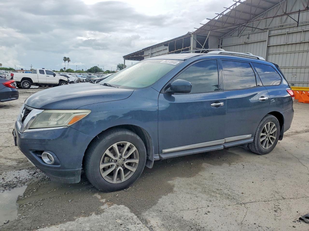 2014 Nissan Pathfinder S