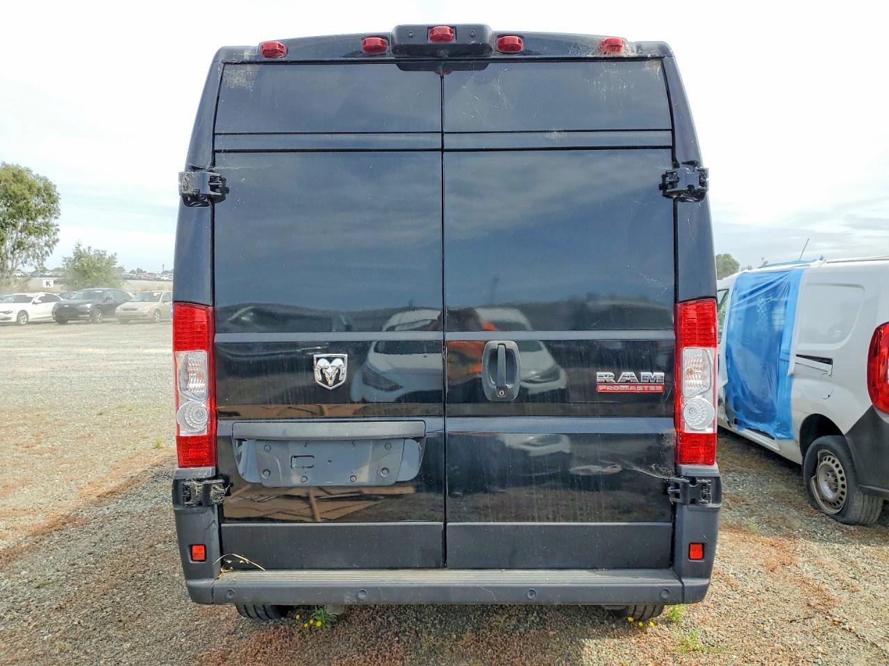2021 Ram Promaster 1500 Delivery Van - Фото 6