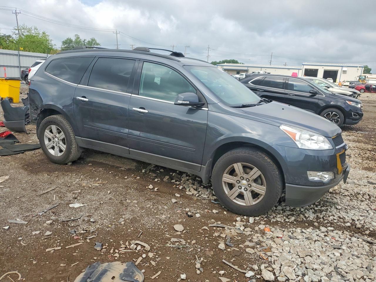 2012 Chevrolet Traverse - Image 4