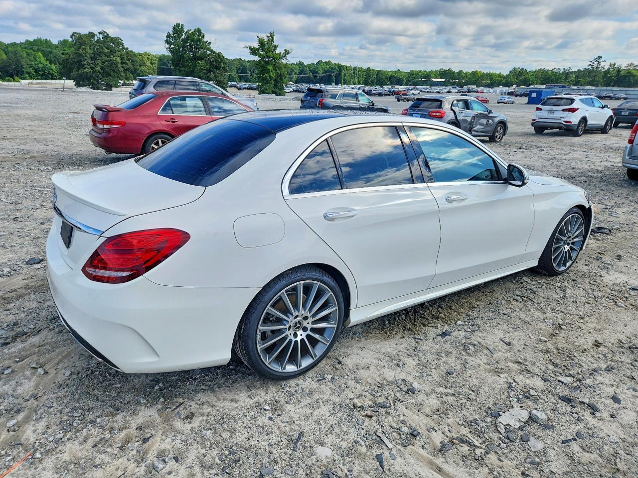 2018 Mercedes-Benz C 300 - Фото 3