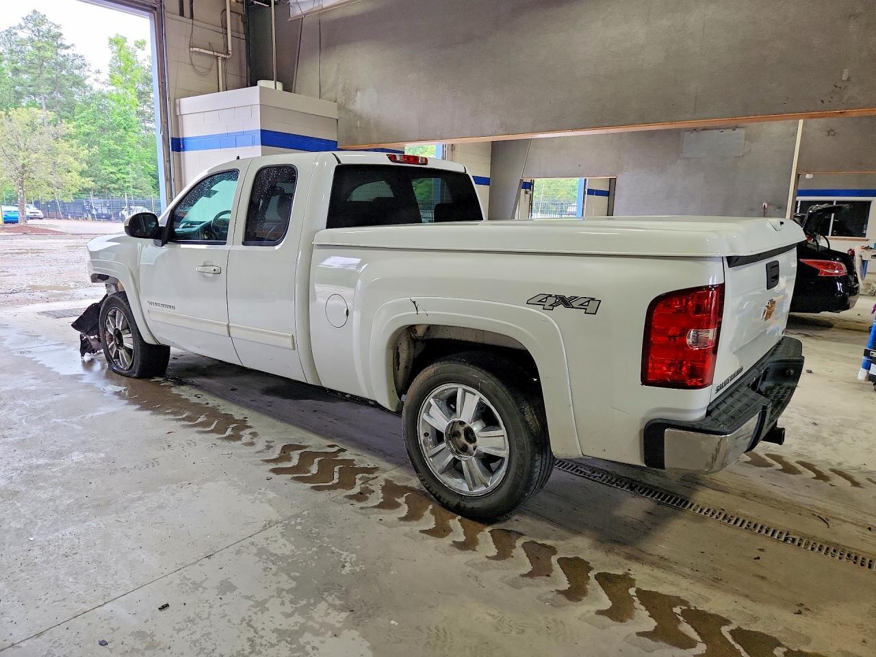 2012 Chevrolet Silverado K1500 Ltz - Фото 2
