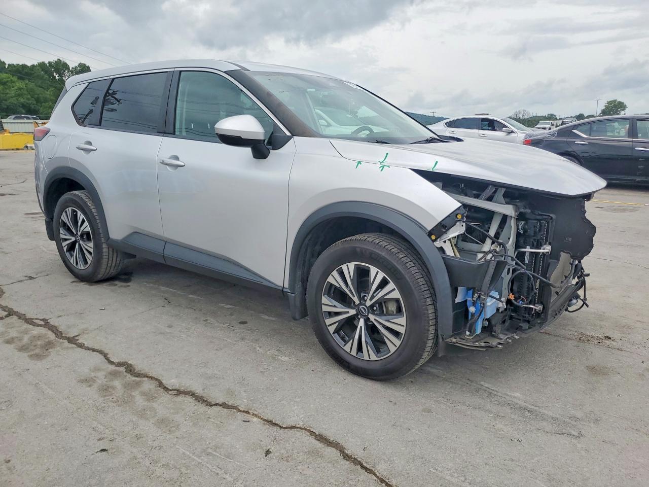 2022 Nissan Rogue Sv - Image 4