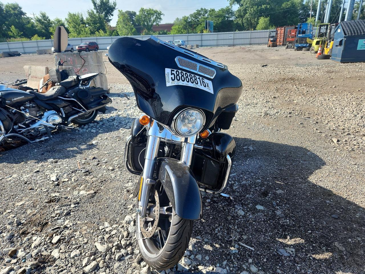 2017 Harley-Davidson Flhx Street Glide - Фото 2