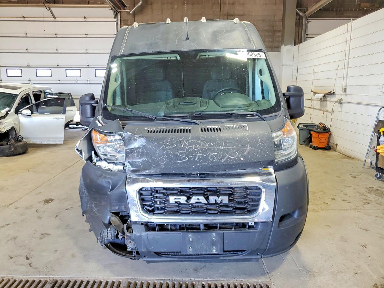 2021 Ram Promaster 3500 Delivery Van - Фото 5