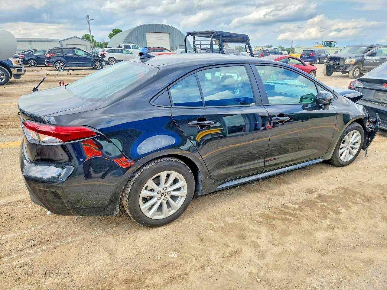 2026 Toyota Corolla Le - Image 3