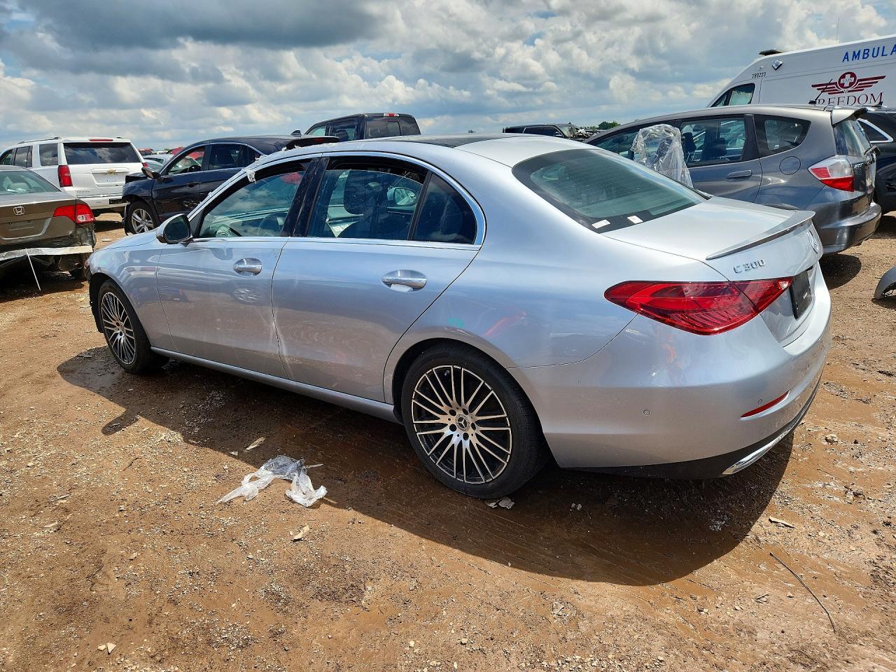 2026 Mercedes-Benz C 300 4Matic - Image 2