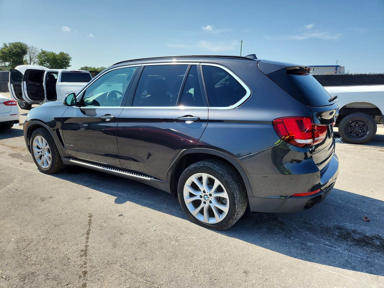 2016 BMW X5 xDrive35I - Фото 2