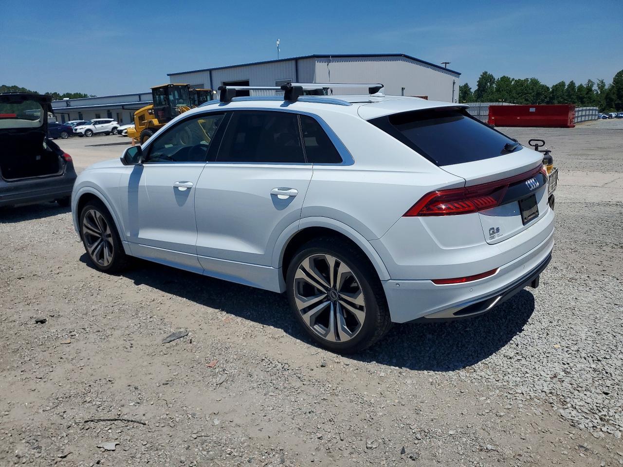 2021 Audi Q8 Prestige - Фото 2