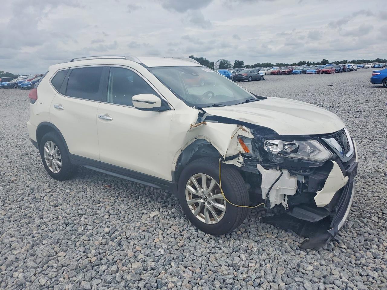 2020 Nissan Rogue Sv - Фото 4