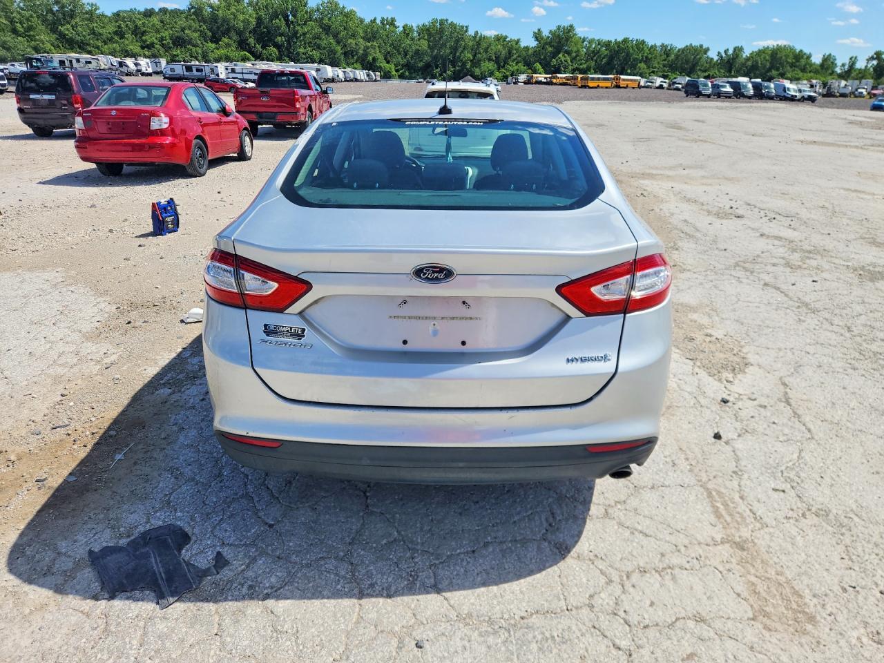 2014 Ford Fusion S Hybrid - Фото 6