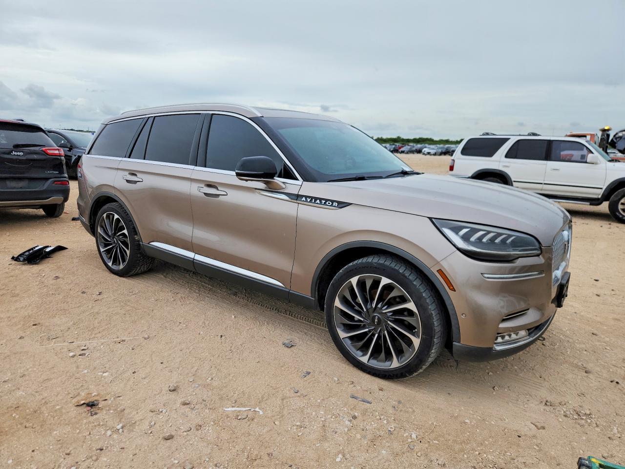 2020 Lincoln Aviator Reserve - Фото 4