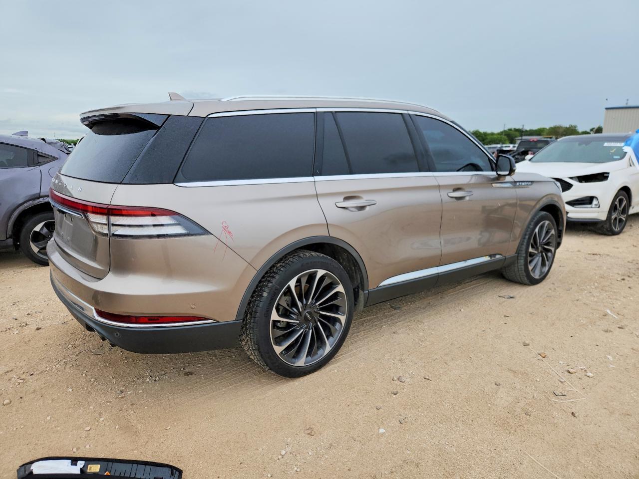 2020 Lincoln Aviator Reserve - Фото 3