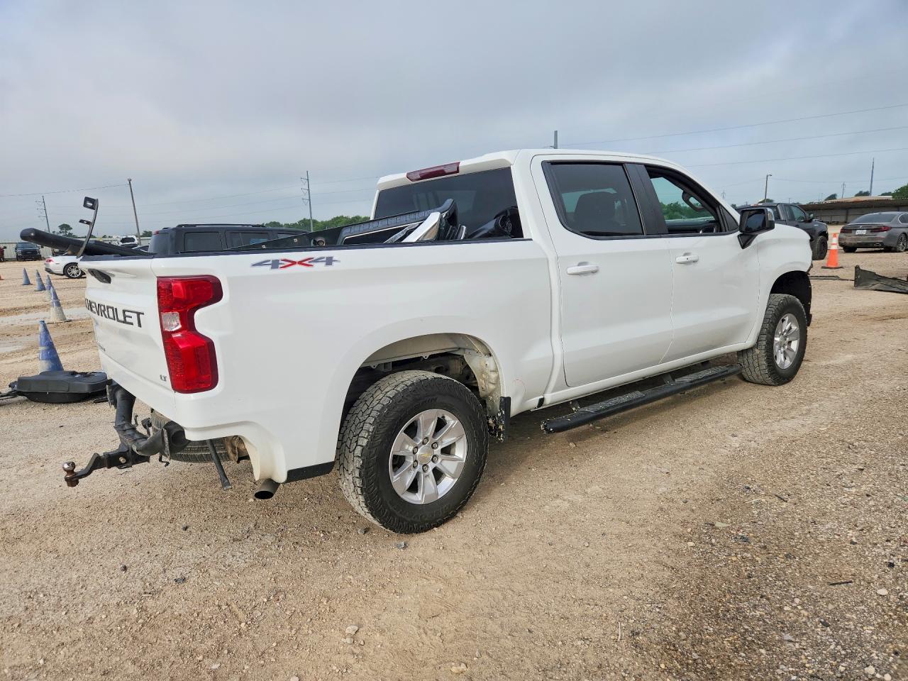 2020 Chevrolet Silverado K1500 Lt - Фото 3