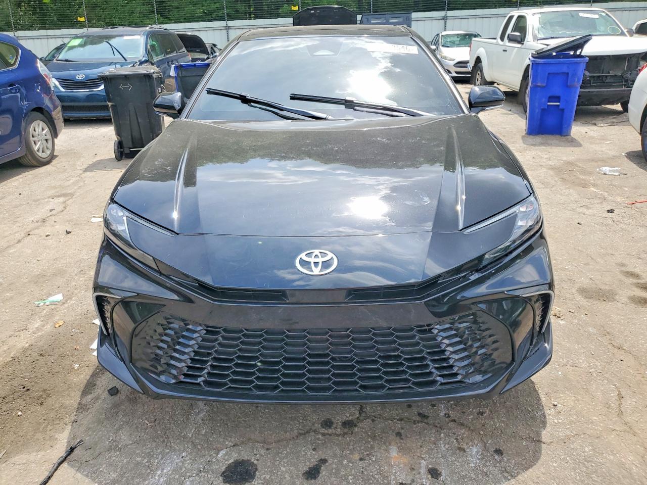 2026 Toyota Camry Xse - Image 5