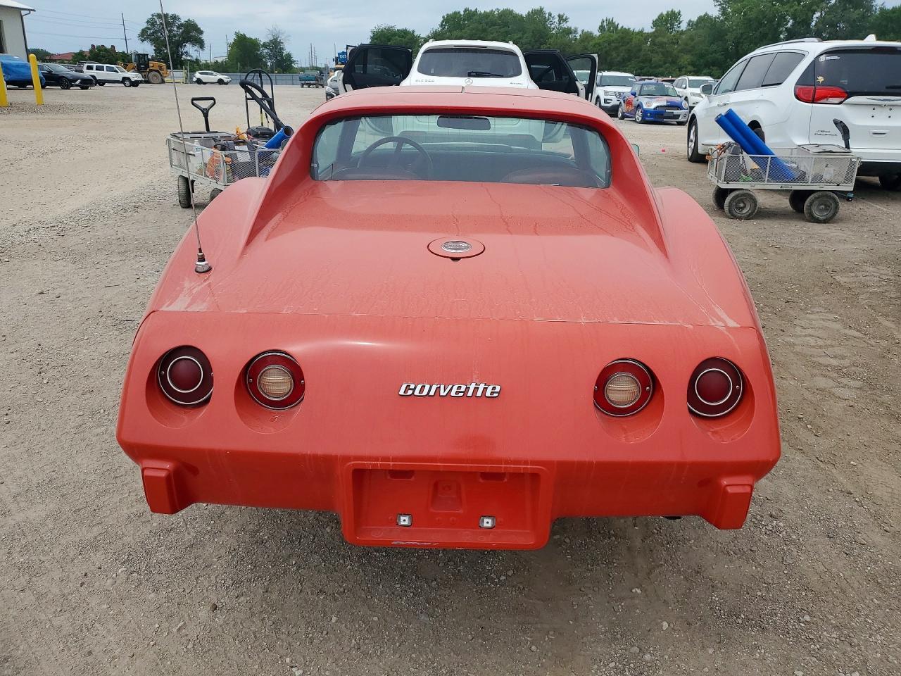 1976 Chevrolet Corvette - Фото 6