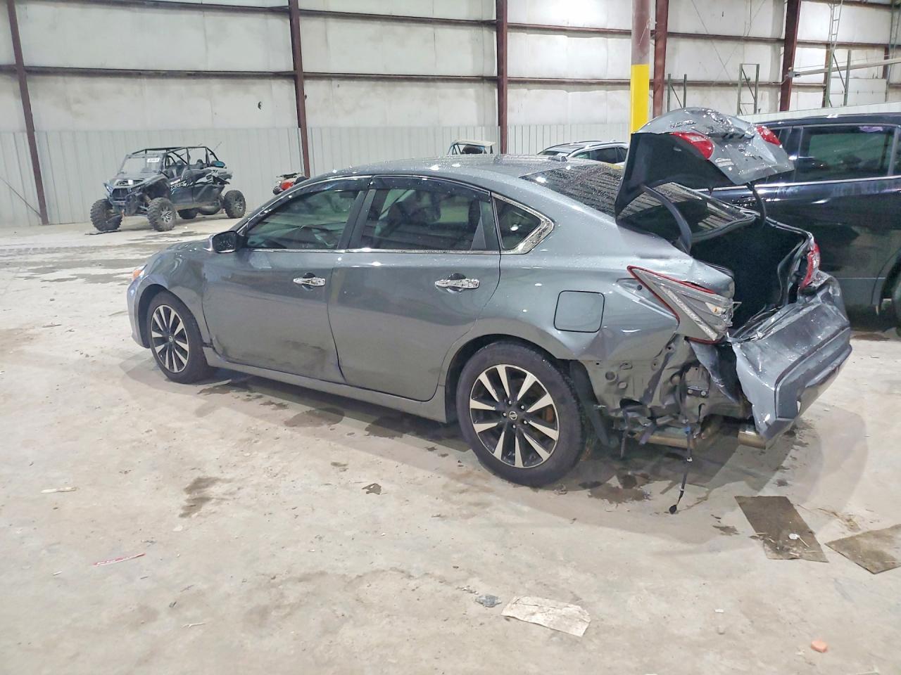 2018 Nissan Altima 2.5 Sv - Image 2