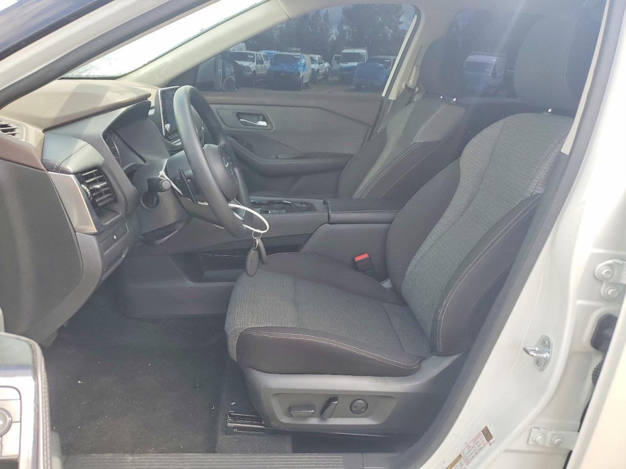 2021 Nissan Rogue Sv - Image 7
