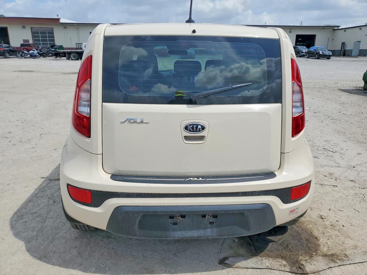 2012 Kia Soul Base - Фото 6