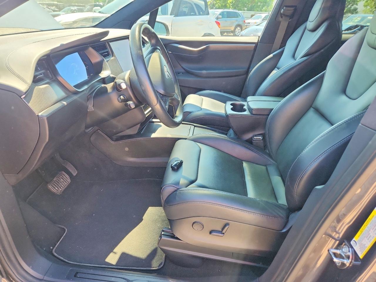 2018 Tesla Model X - Фото 7
