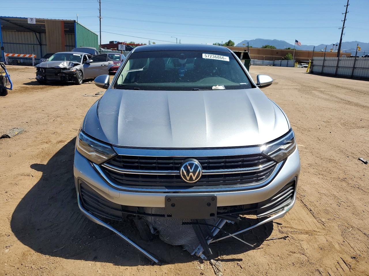 2024 Volkswagen Jetta Se - Image 5