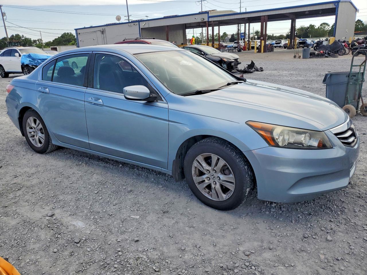 2011 Honda Accord Lxp - Фото 4