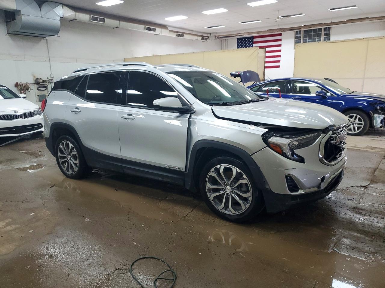 2019 GMC Terrain Slt - Image 4