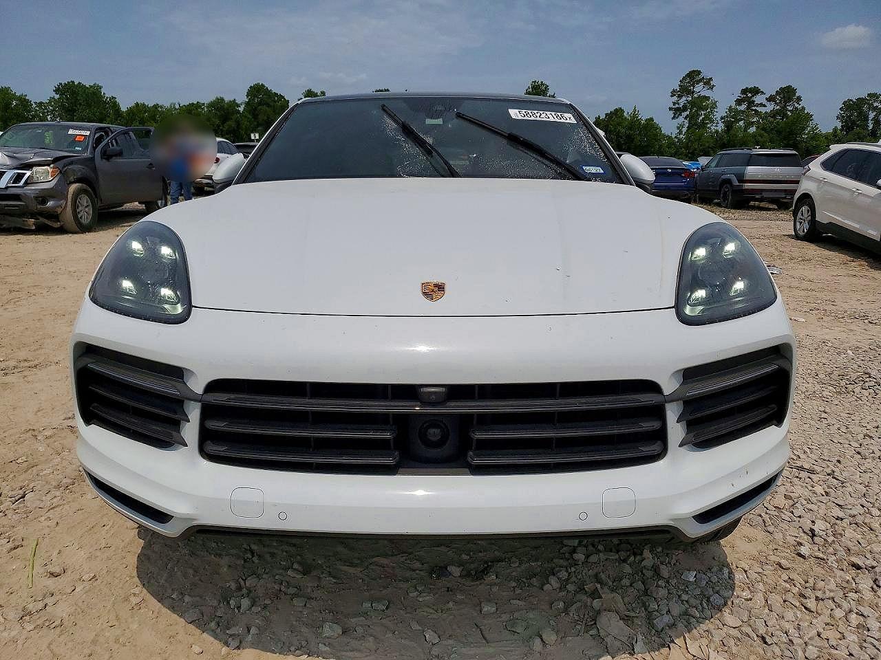 2021 Porsche Cayenne Coupe - Image 5