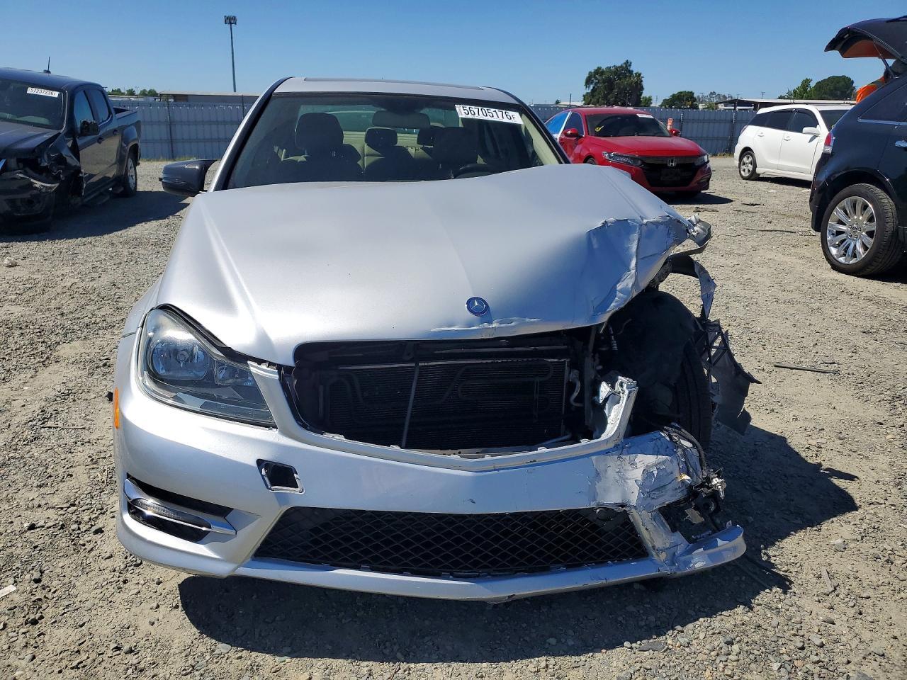 2014 Mercedes-Benz C 250 - Image 5